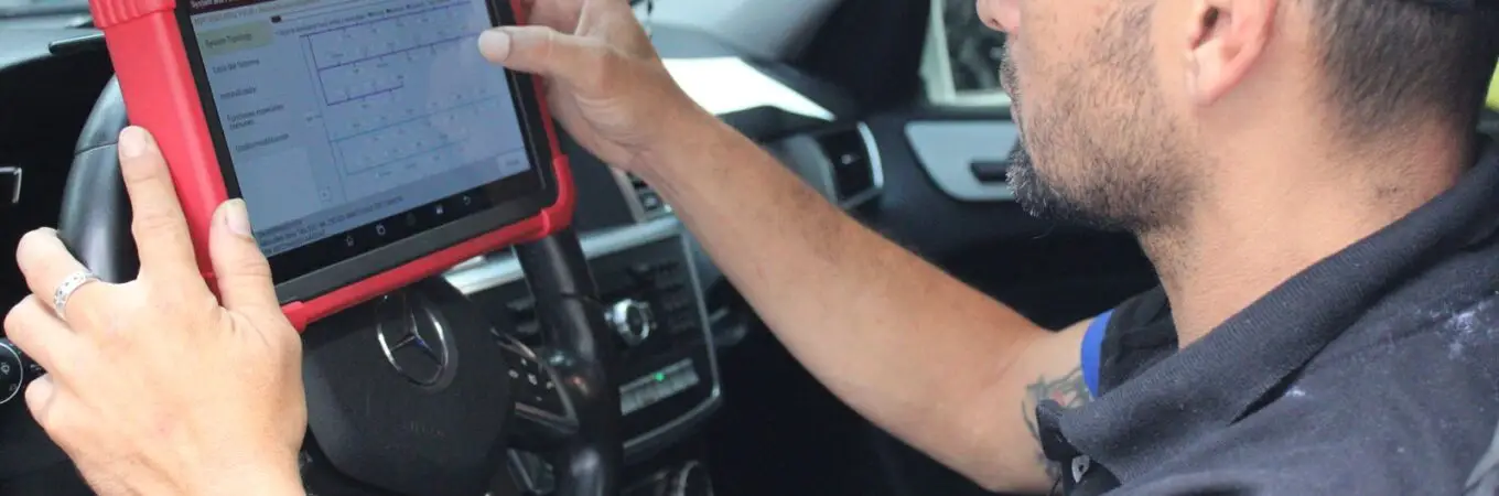 diagnóstico computarizado automóviles Medellín